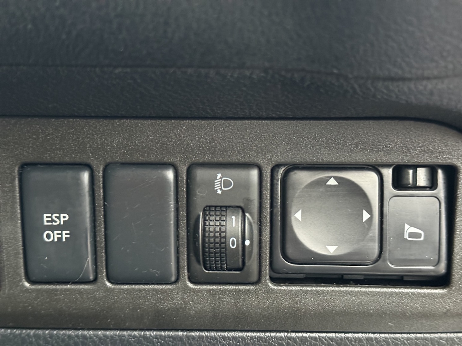 Used Nissan Note 2011 for sale - 77798566: Photo 24