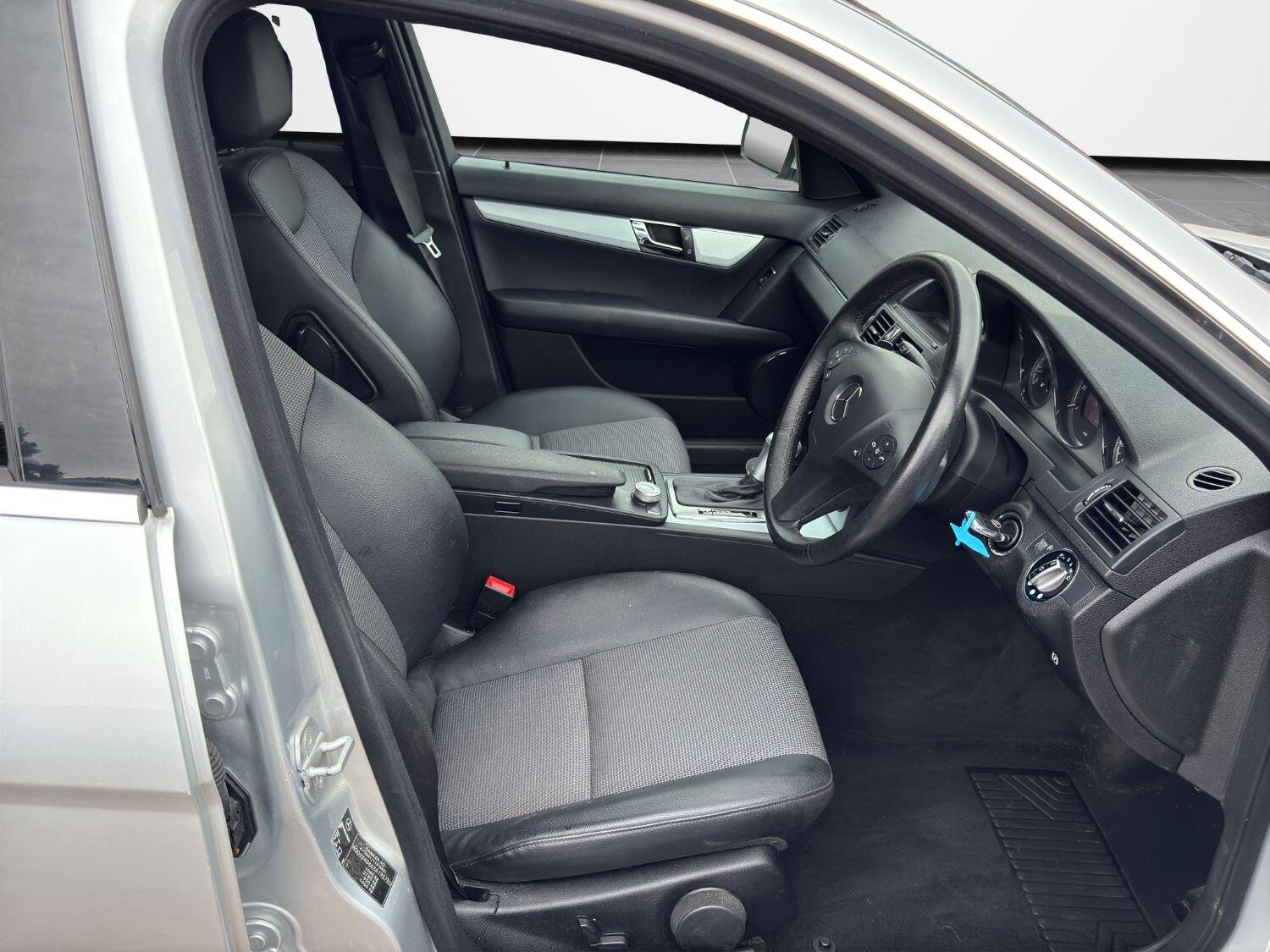 Used Mercedes-Benz C Class 2008 for sale - 77011767: Photo 10