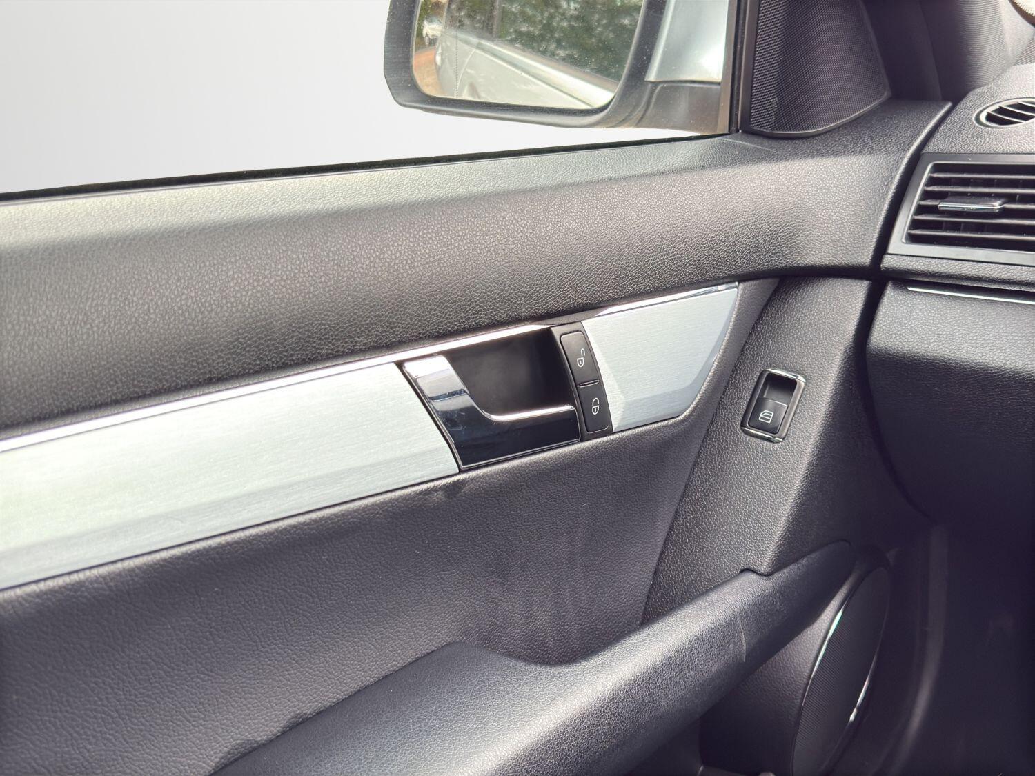 Used Mercedes-Benz C Class 2008 for sale - 77011767: Photo 21