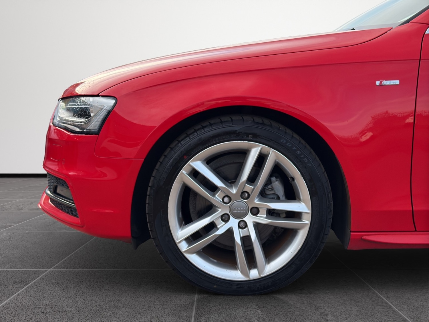 Used Audi A4 2014 for sale - 78168937: Photo 21