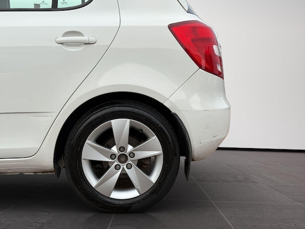 Used Skoda Fabia 2015 for sale - 75613695: Photo 21