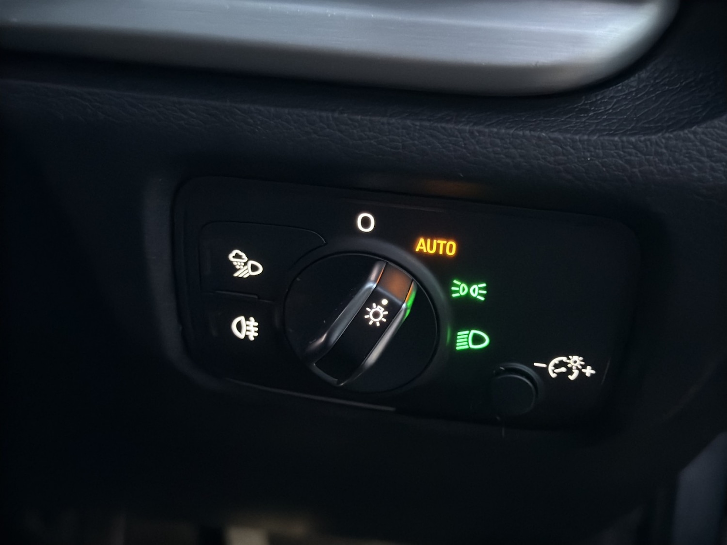 Used Audi A3 2017 for sale - 76631495: Photo 17