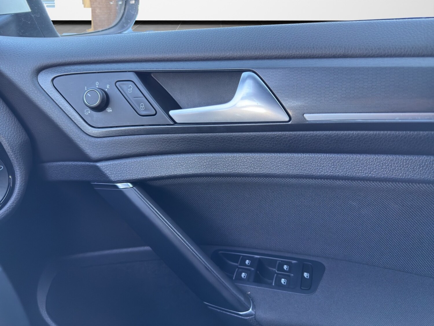 Used Volkswagen Golf 2017 for sale - 78060546: Photo 12