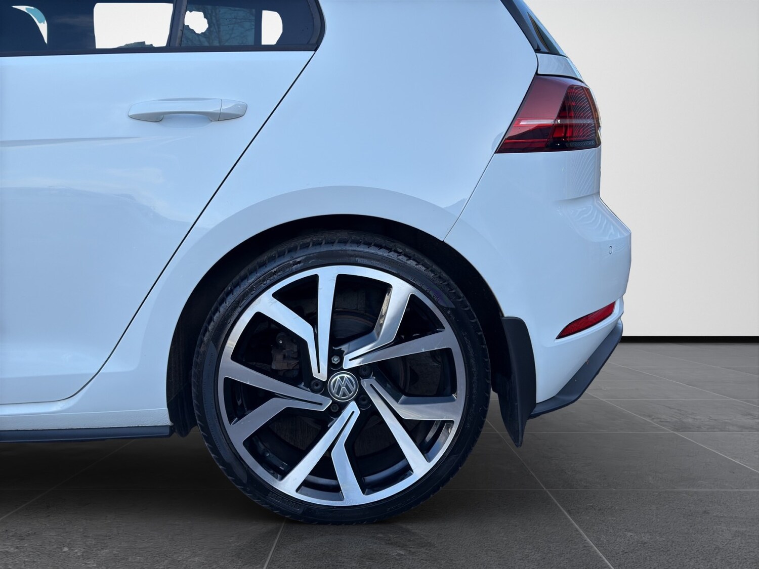 Used Volkswagen Golf 2017 for sale - 78060546: Photo 22