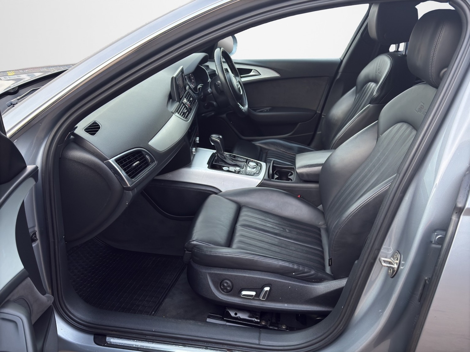 Used Audi A6 Avant 2017 for sale - 77595492: Photo 18