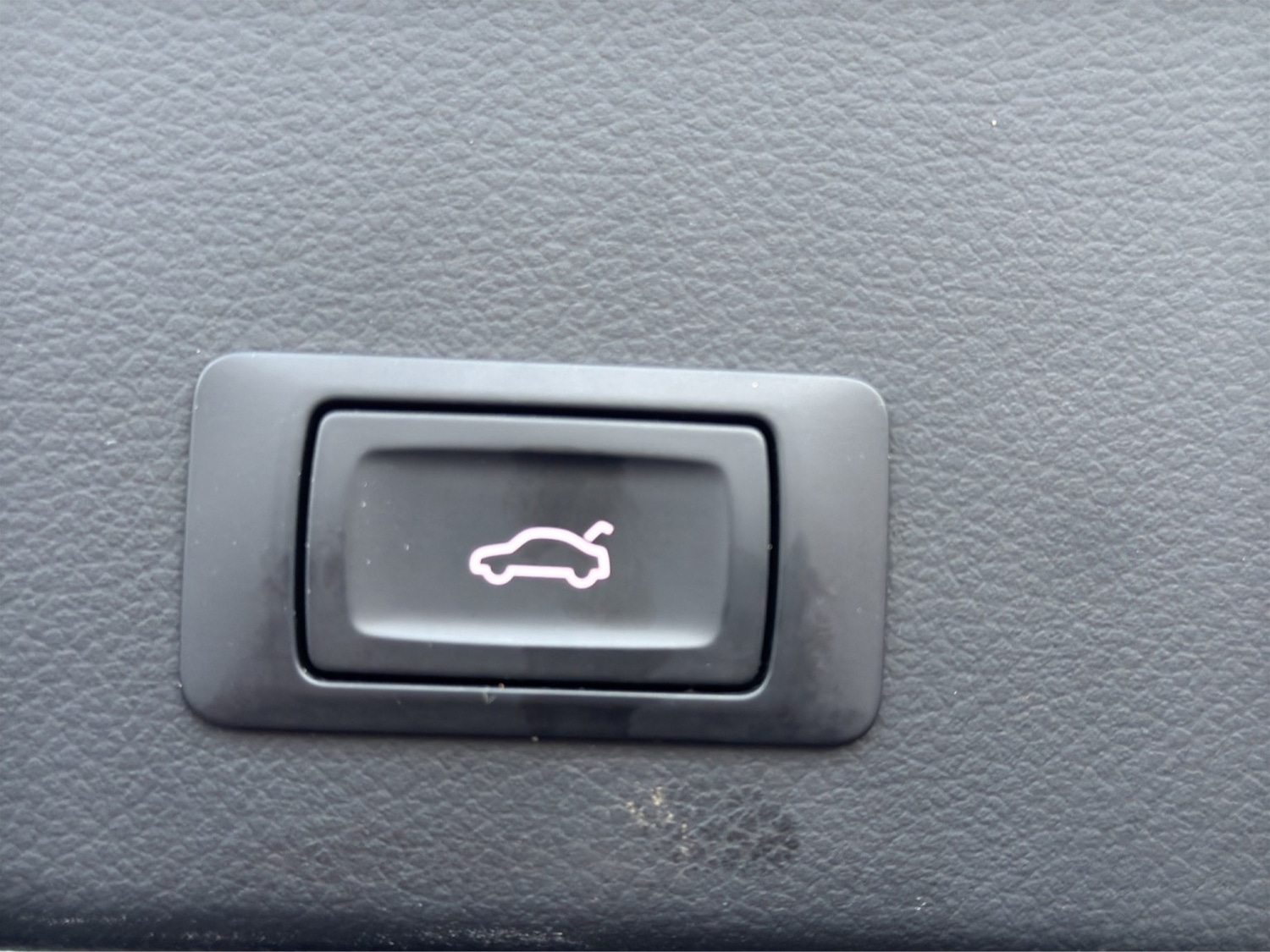 Used Audi A6 Avant 2017 for sale - 77595492: Photo 25