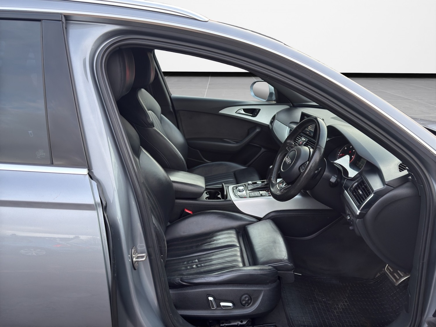 Used Audi A6 Avant 2017 for sale - 77595492: Photo 9