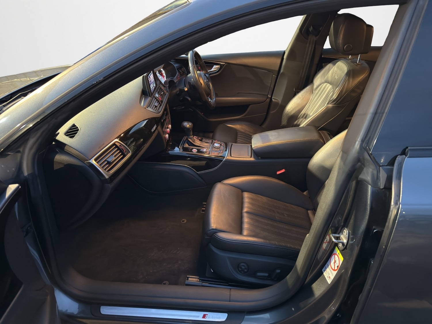 Used Audi A7 2013 for sale - 76751889: Photo 18