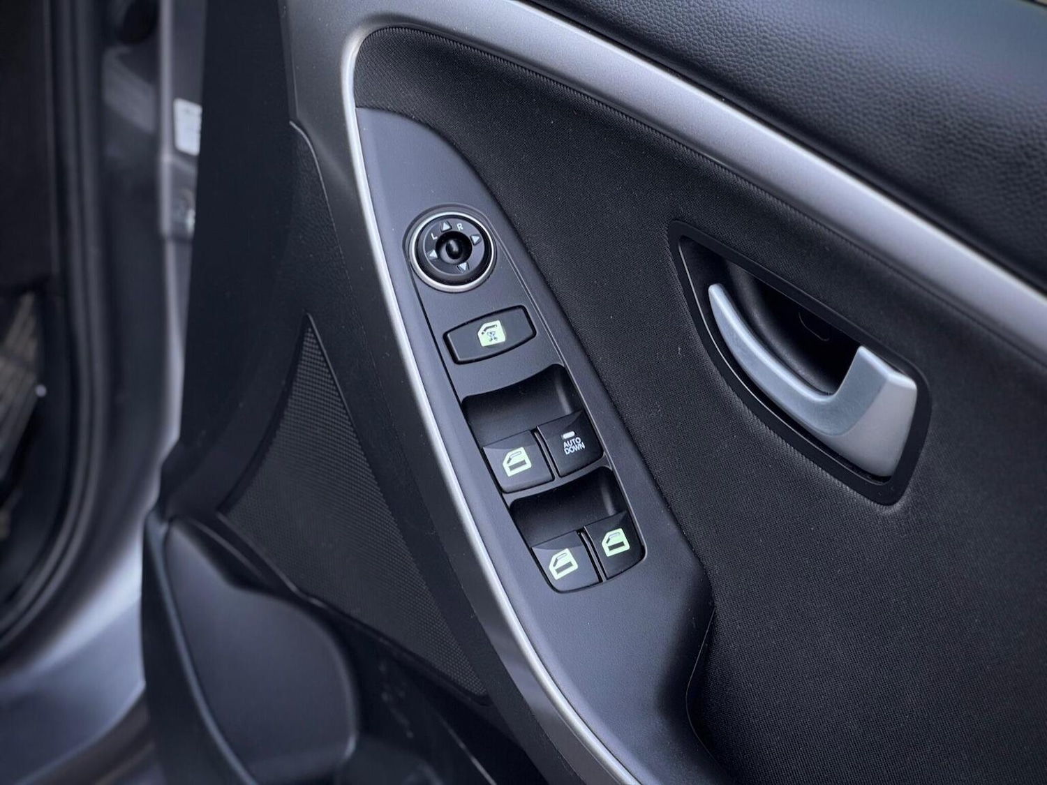 Used Hyundai i30 2013 for sale - 78141083: Photo 35