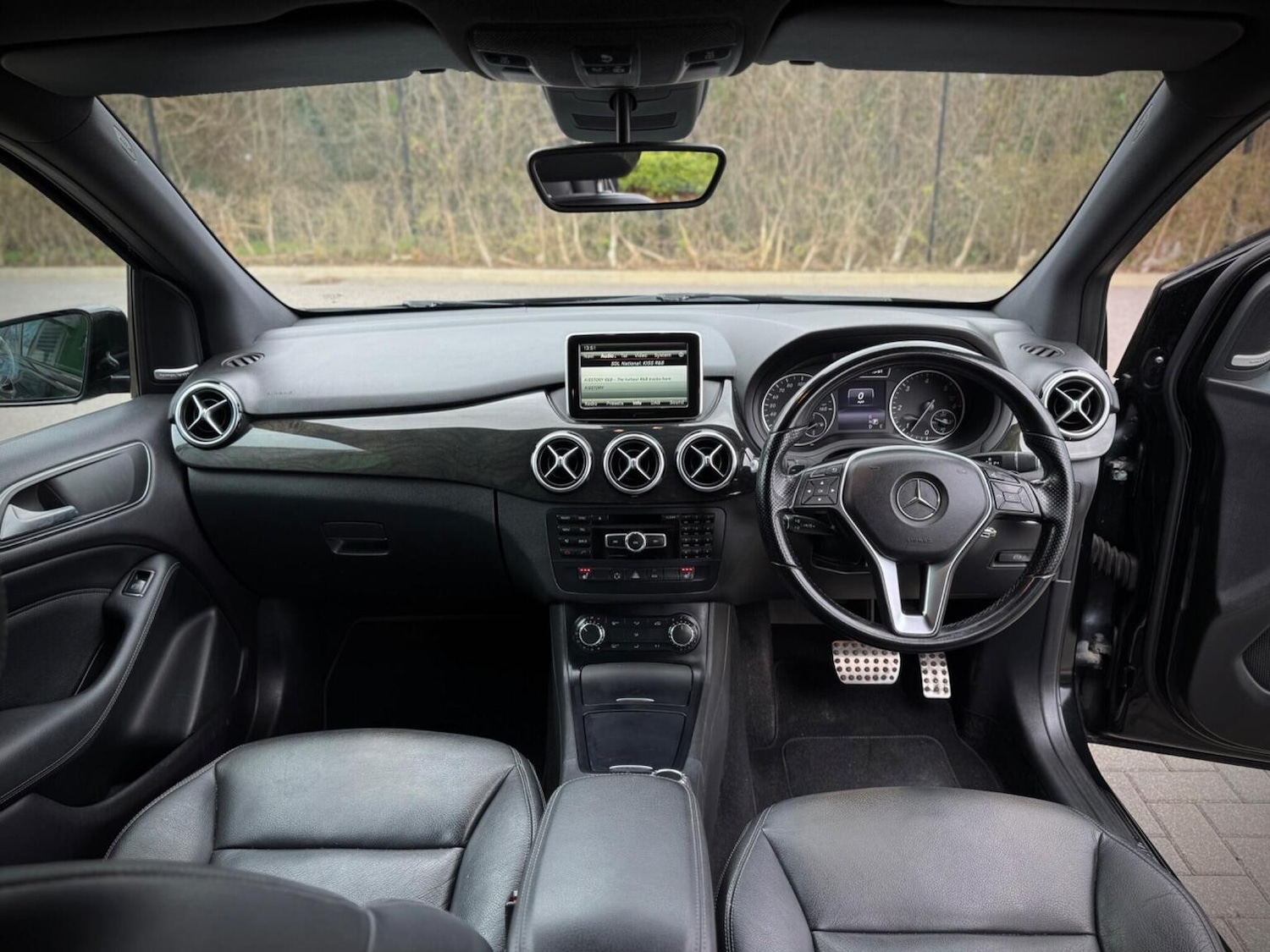 Used Mercedes-Benz B Class 2013 for sale - 77836972: Photo 22