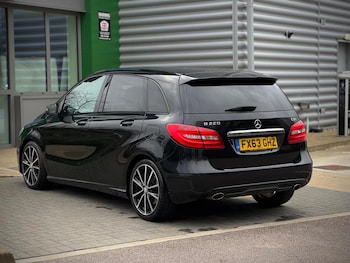 Used Mercedes-Benz B Class 2013 for sale - 77836972: Photo