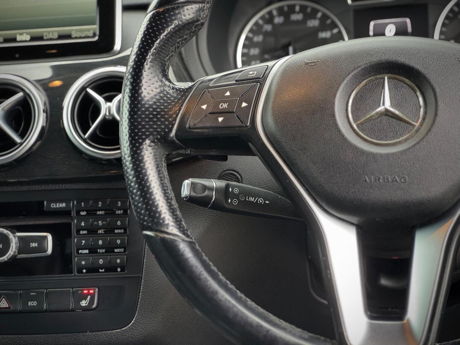 Used Mercedes-Benz B Class 2013 for sale - 77836972: Photo 40