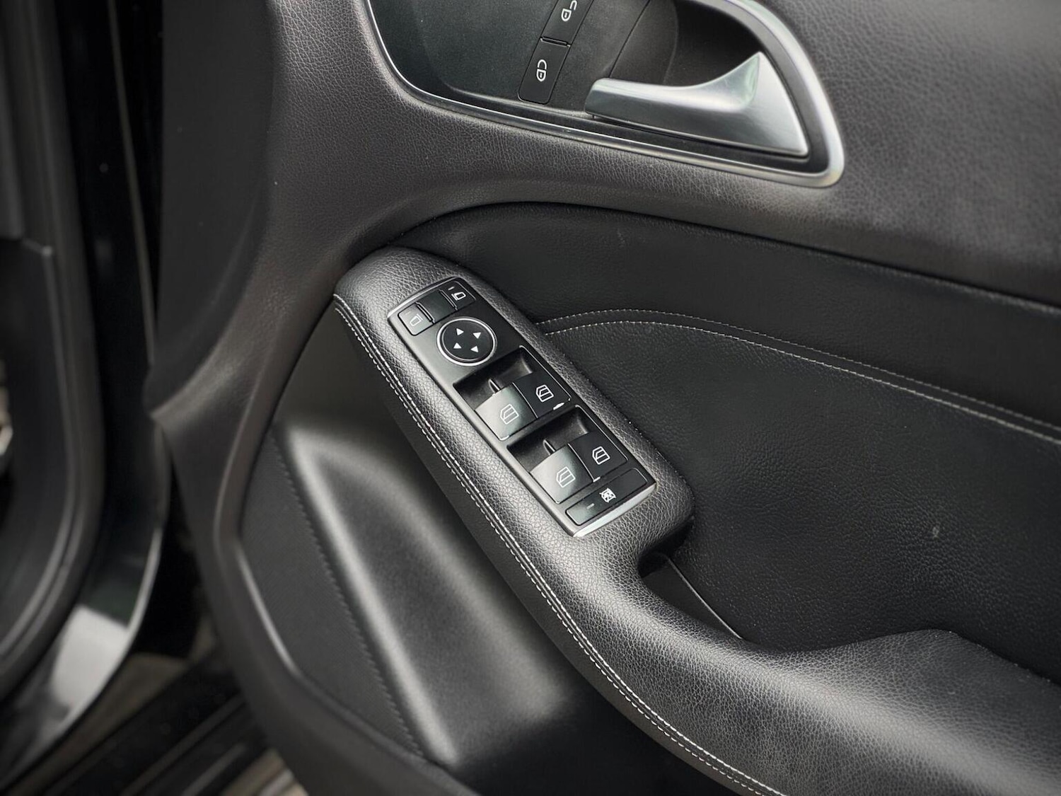 Used Mercedes-Benz B Class 2013 for sale - 77836972: Photo 43