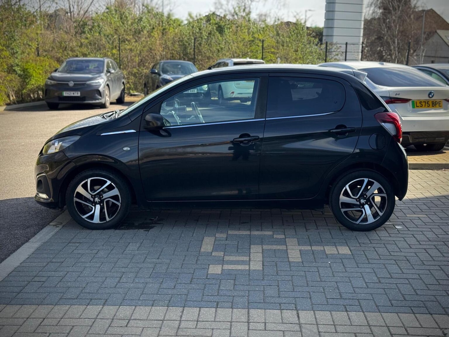 Used Peugeot 108 2016 for sale - 78213561: Photo 40