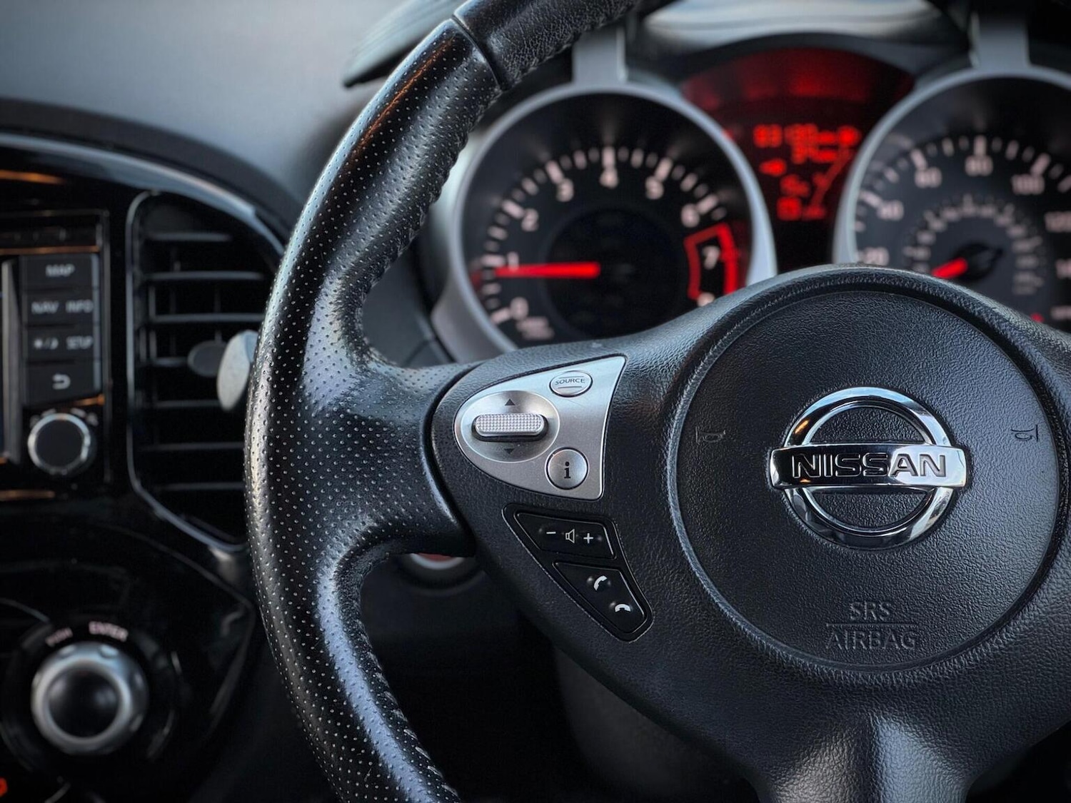 Used Nissan Juke 2017 for sale - 77851407: Photo 30