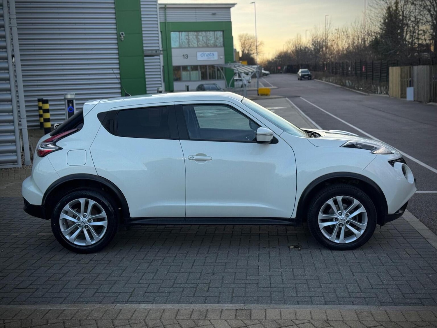 Used Nissan Juke 2017 for sale - 77851407: Photo 42