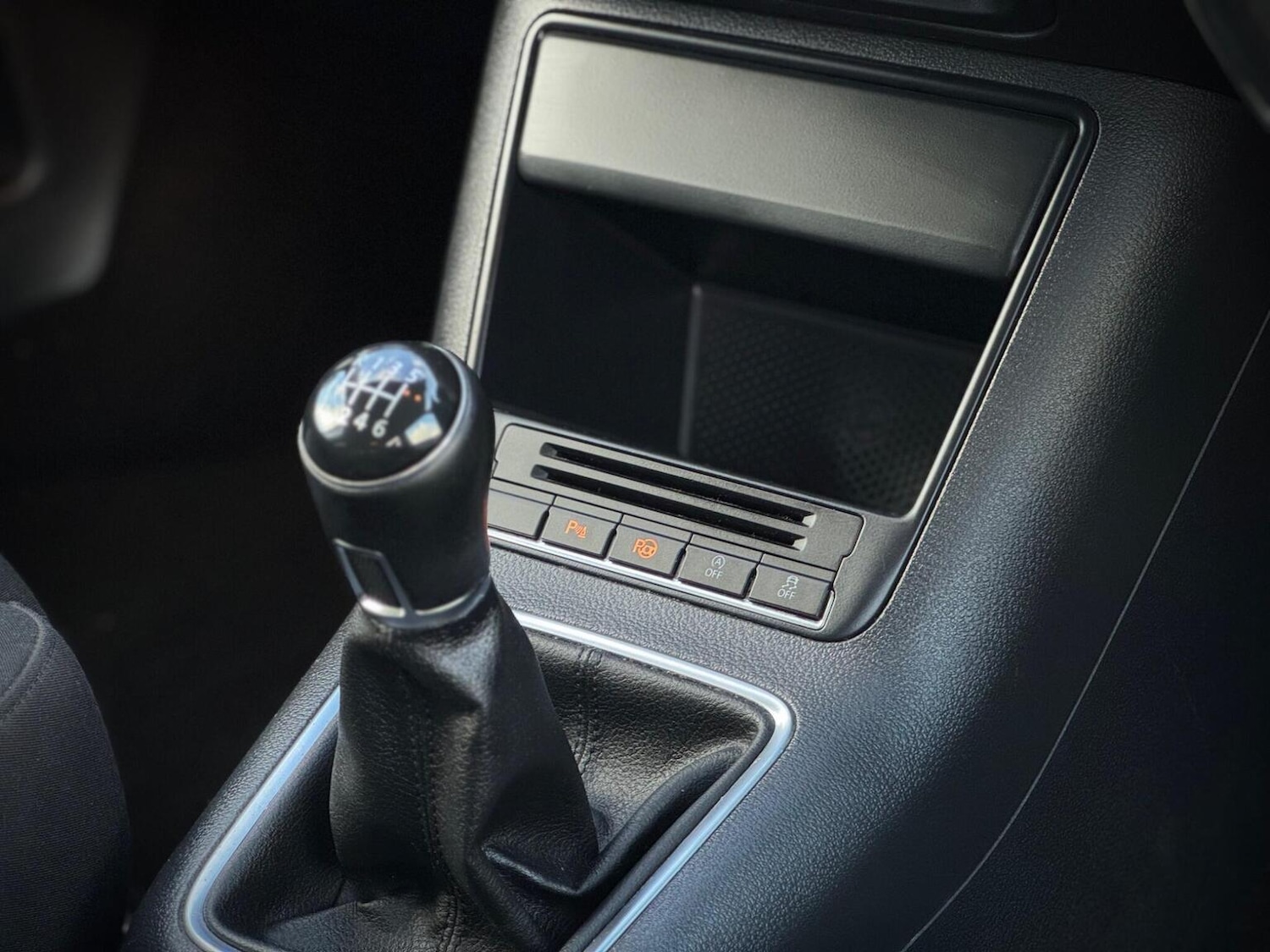 Used Volkswagen Tiguan 2015 for sale - 77836947: Photo 26