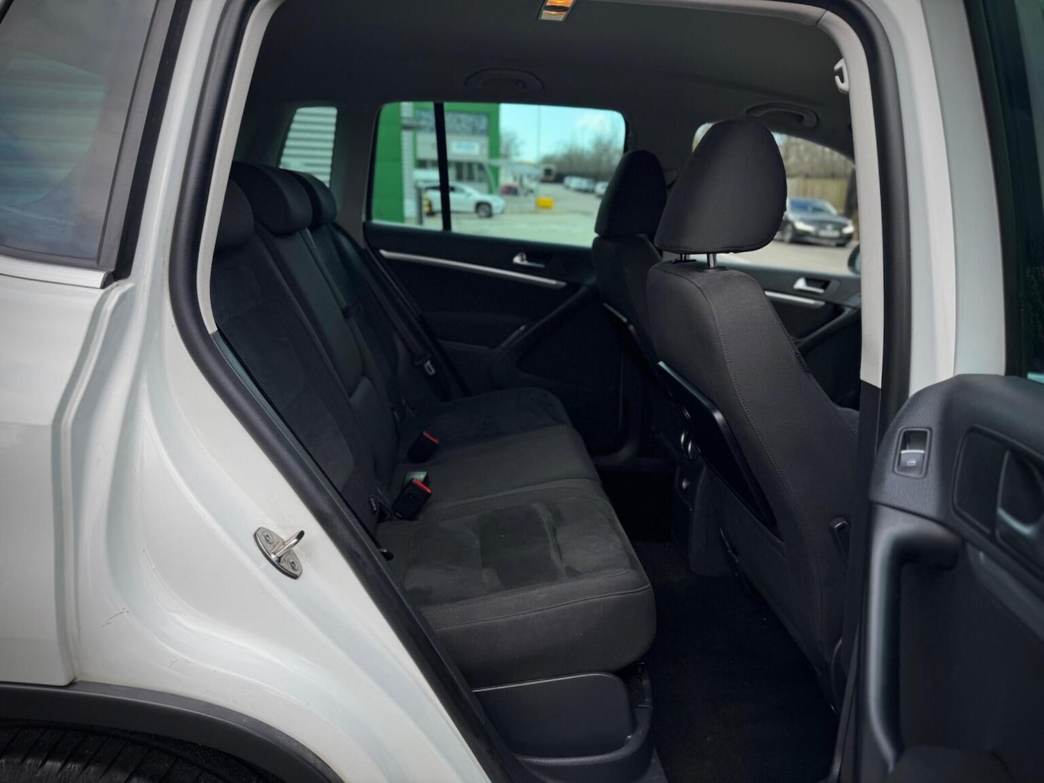 Used Volkswagen Tiguan 2015 for sale - 77836947: Photo 27