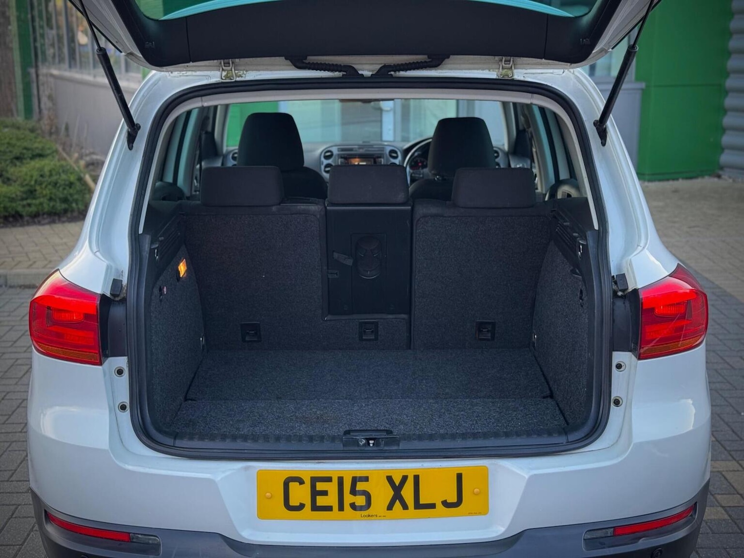 Used Volkswagen Tiguan 2015 for sale - 77836947: Photo 43