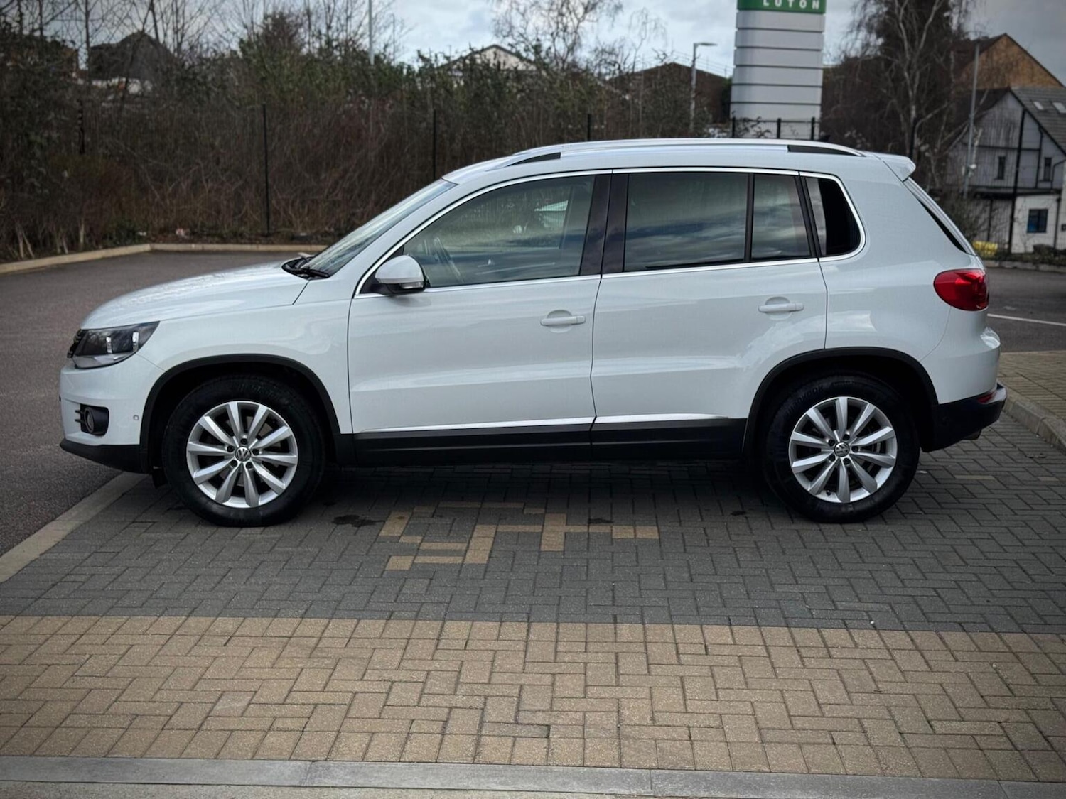 Used Volkswagen Tiguan 2015 for sale - 77836947: Photo 45