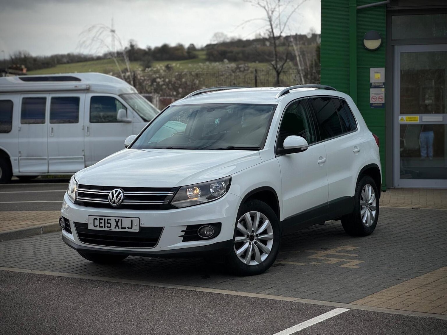 Used Volkswagen Tiguan 2015 for sale - 77836947: Photo 6