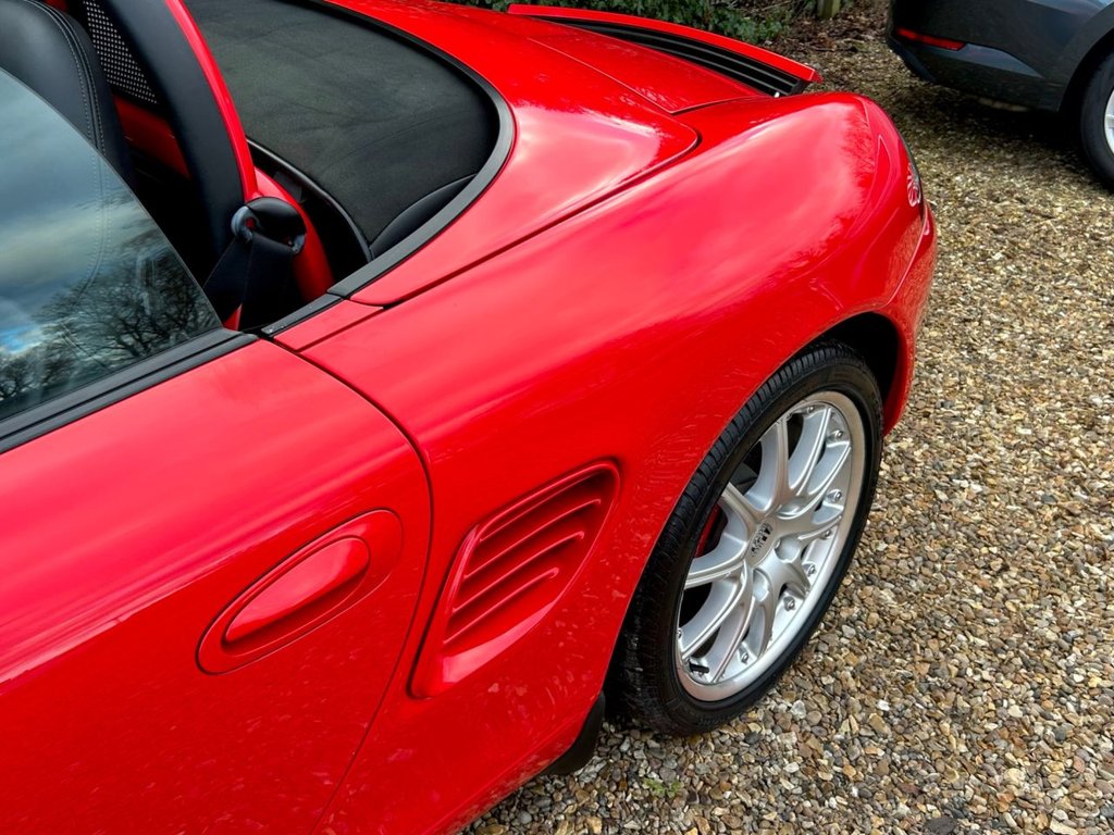 Used Porsche Boxster 2004 for sale - 77280740: Photo 45