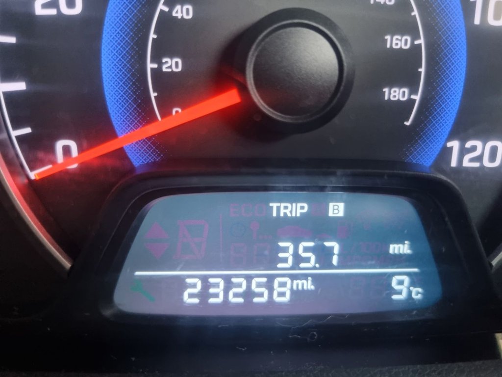 Used Hyundai i10 2016 for sale - 77775950: Photo 10