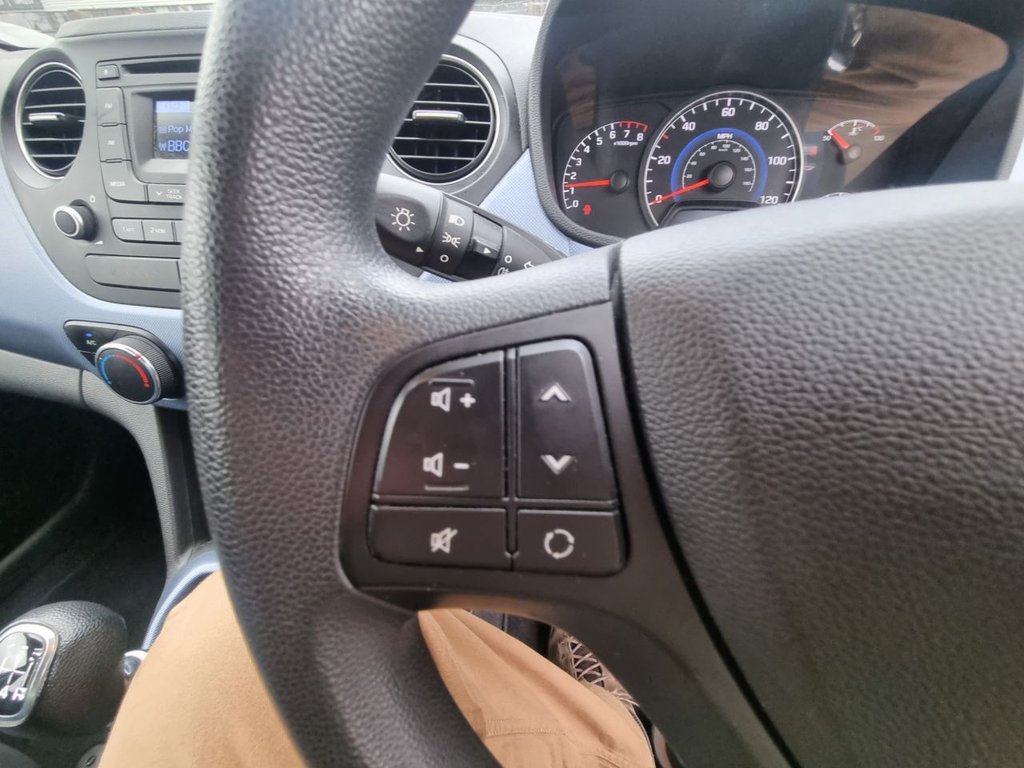 Used Hyundai i10 2016 for sale - 77775950: Photo 11