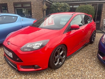 Used Ford Focus 2013 for sale - 76496008: Photo