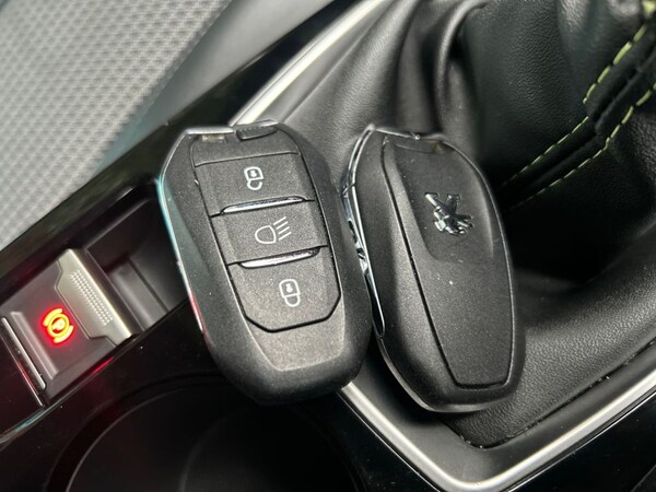 Used Peugeot 2008 2021 for sale - 73059250: Photo 43