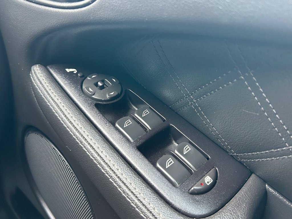 Used Jaguar X-Type 2008 for sale - 77775945: Photo 27