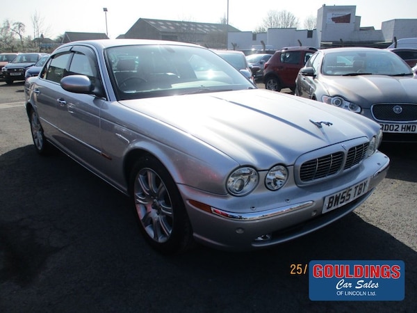 Used Jaguar XJ 2005 for sale - 69739928: Photo 1