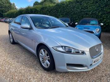 2014 (66) - 3.0d V6 Luxury Saloon 4dr Diesel Auto Euro 5 (s/s) (240 ps)