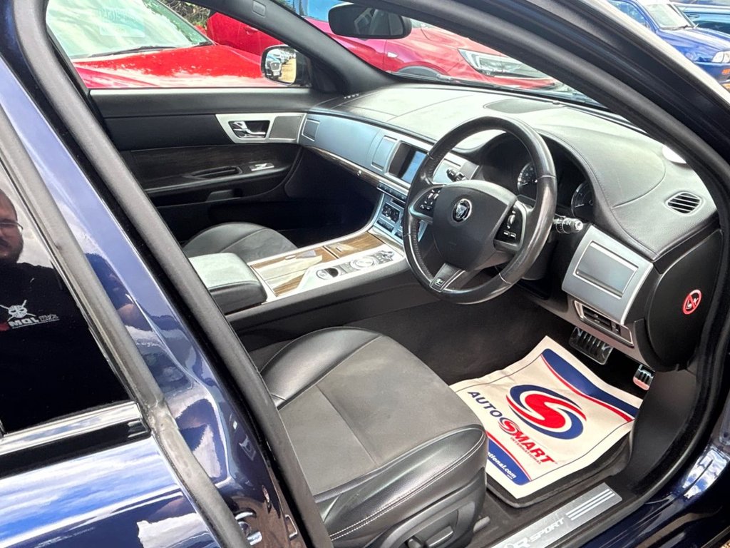 Used Jaguar XF 2014 for sale - 75814651: Photo 10
