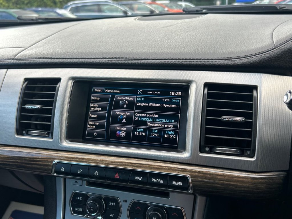Used Jaguar XF 2014 for sale - 75814651: Photo 16