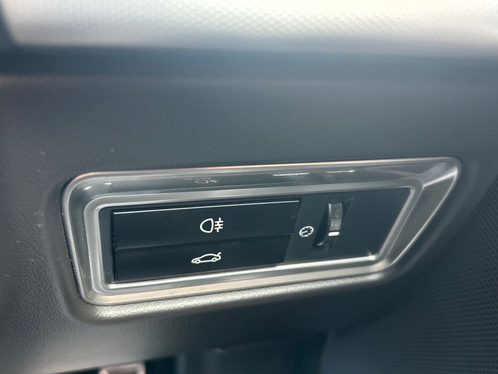 Used Jaguar XF 2014 for sale - 75814651: Photo 24