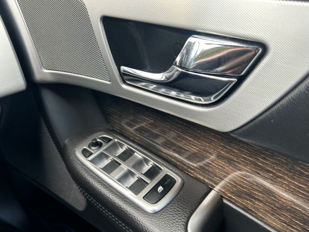 Used Jaguar XF 2014 for sale - 75814651: Photo 25
