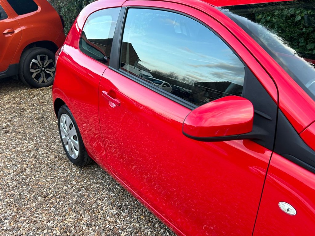 Used Peugeot 108 2016 for sale - 77775947: Photo 39