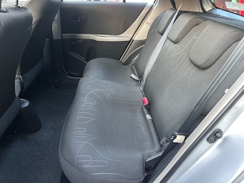 Used Toyota Yaris 2009 for sale - 79300189: Photo