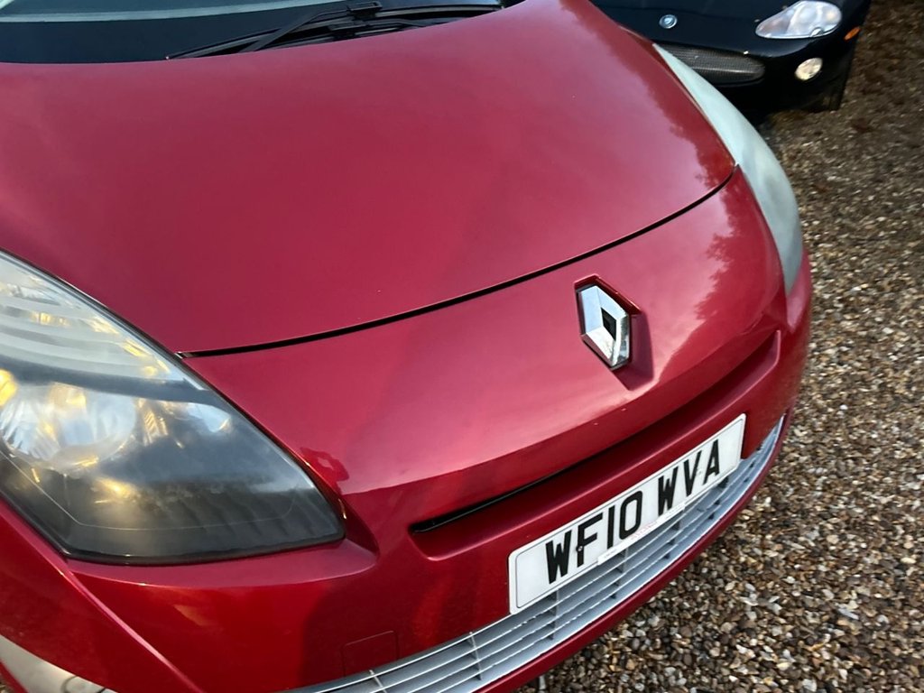 Used Renault Grand Scenic 2010 for sale - 76792345: Photo 20