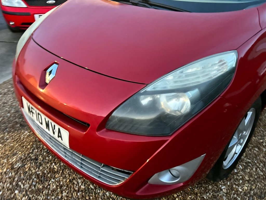 Used Renault Grand Scenic 2010 for sale - 76792345: Photo 22