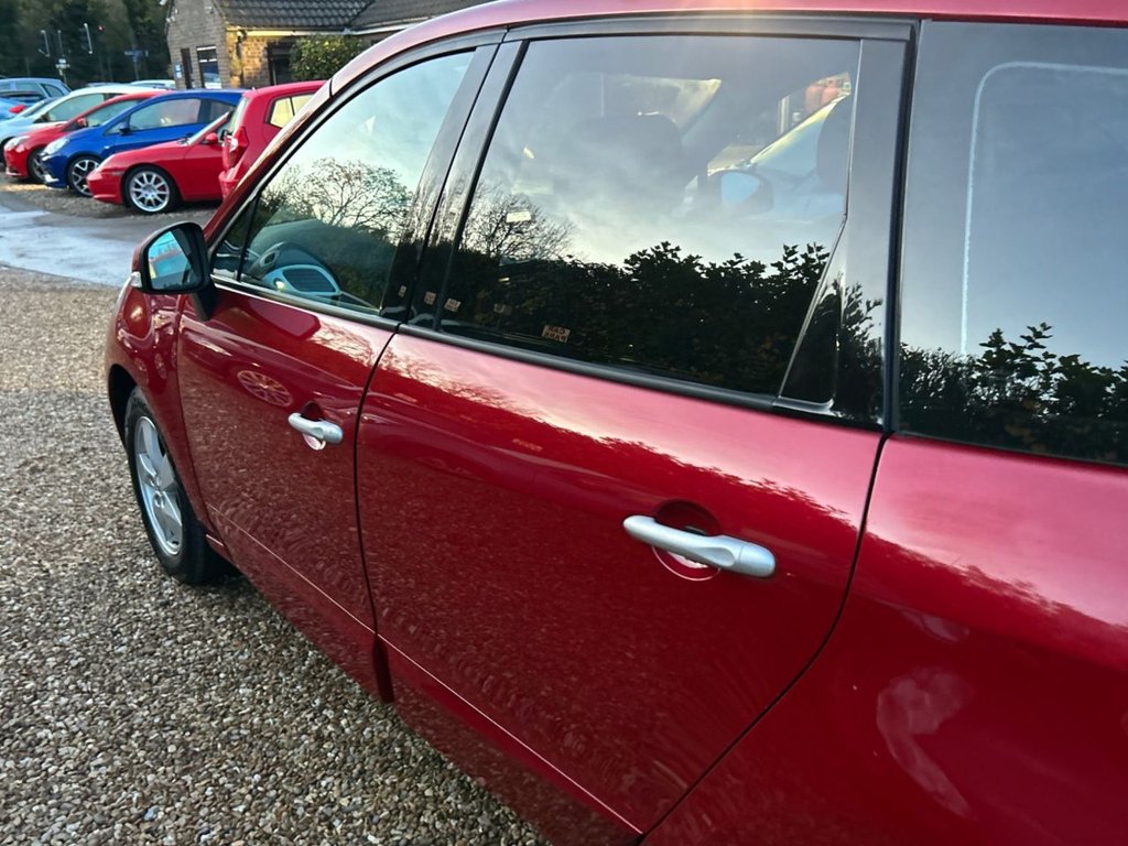 Used Renault Grand Scenic 2010 for sale - 76792345: Photo 25