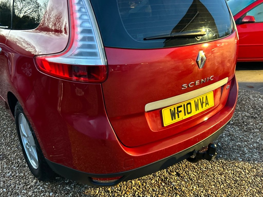 Used Renault Grand Scenic 2010 for sale - 76792345: Photo 27