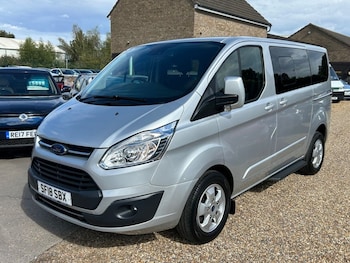 Used Ford Tourneo Custom 2018 for sale - 75748102: Photo