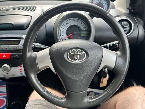 Used Toyota AYGO 2014 for sale - 75086663: Photo 13