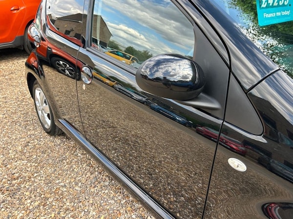 Used Toyota AYGO 2014 for sale - 75086663: Photo 37