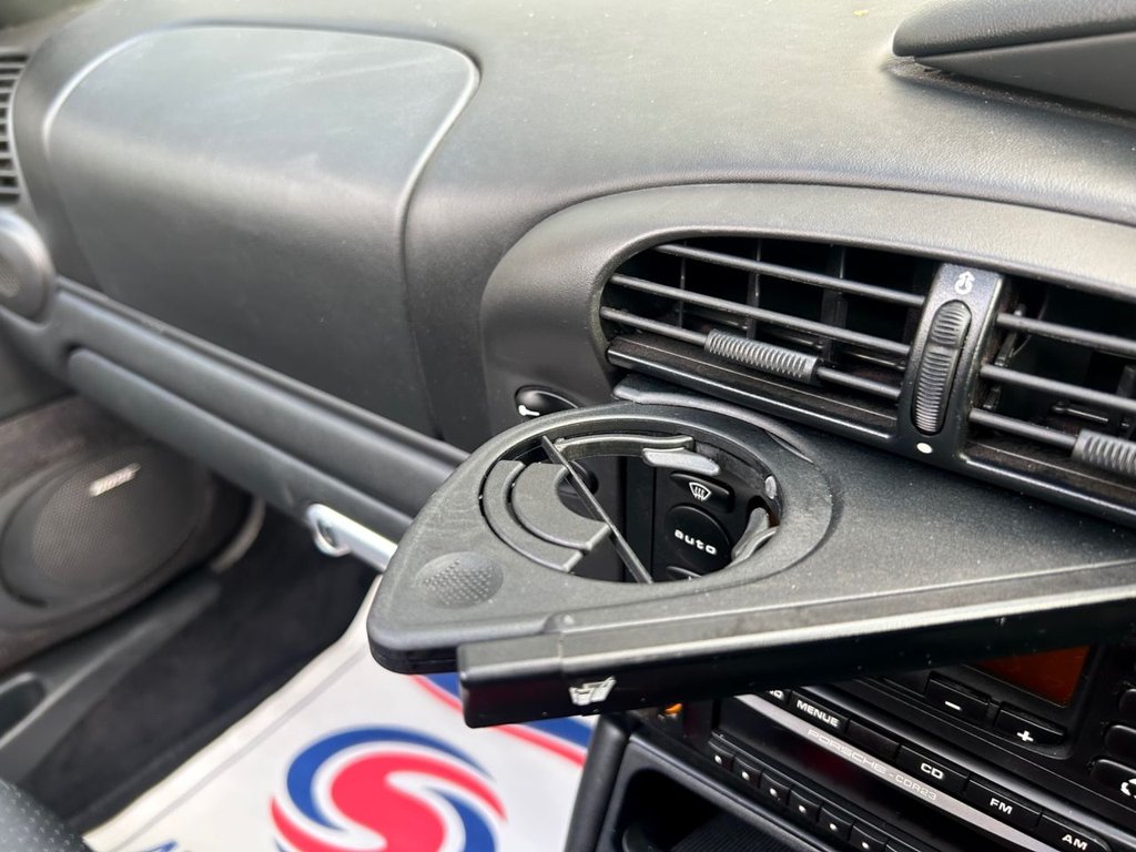 Used Porsche Boxster 2004 for sale - 77835180: Photo 17