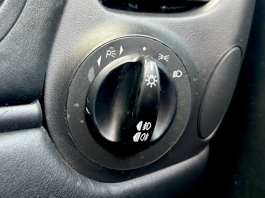 Used Porsche Boxster 2004 for sale - 77835180: Photo 21