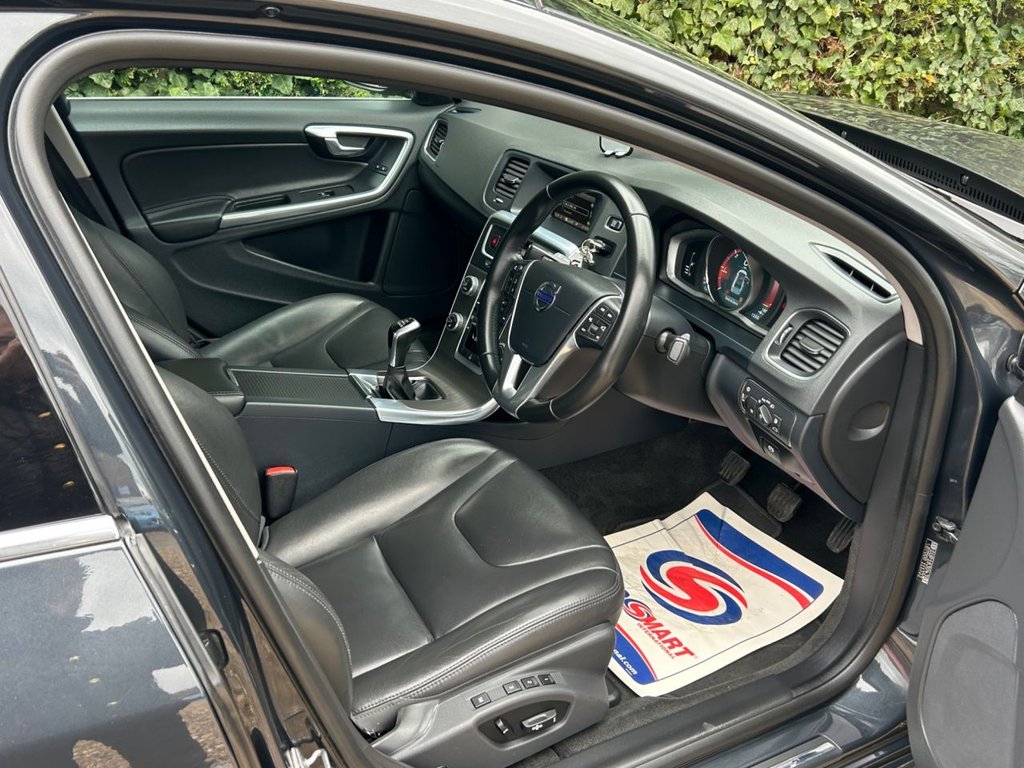 Used Volvo S60 2015 for sale - 77880036: Photo 10