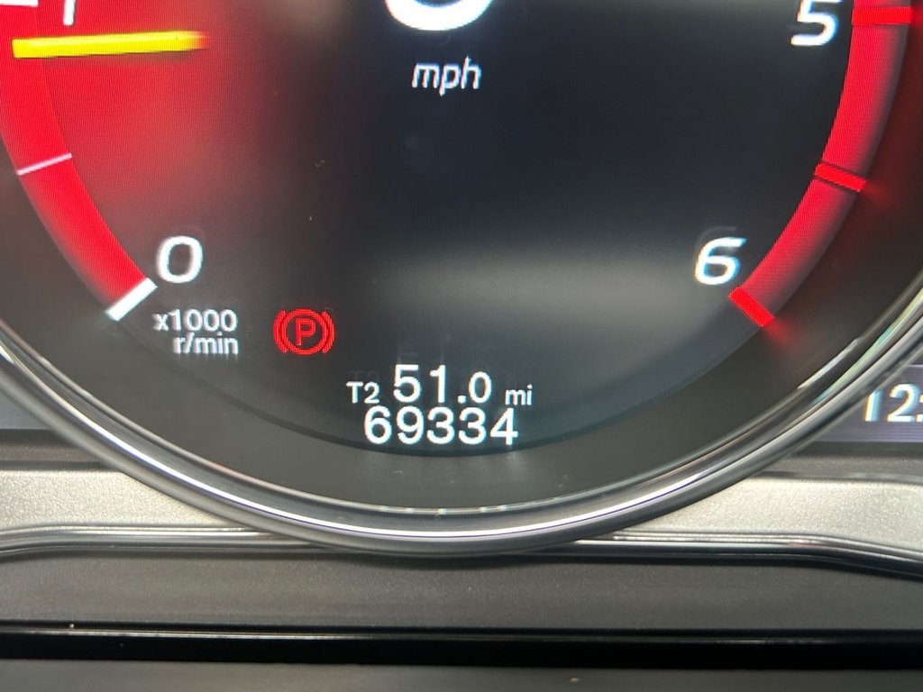 Used Volvo S60 2015 for sale - 77880036: Photo 11